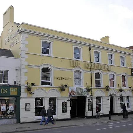 The Greyhound Wetherspoon-3