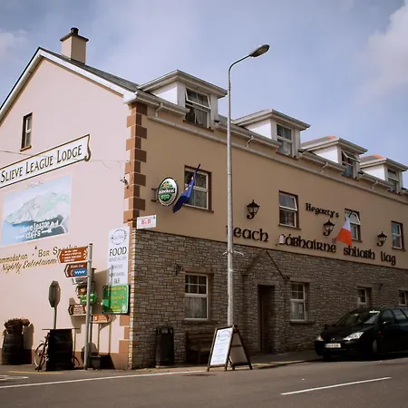 Slieve League Lodge-3