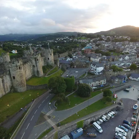 Johnny Dough'S Conwy With Rooms-2