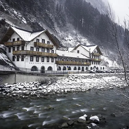 Hostel Chillertal-2