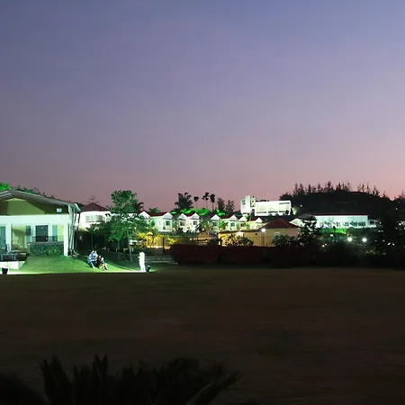 Savana Lake Resort-2