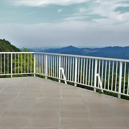 Shomarutoge Garden House-3