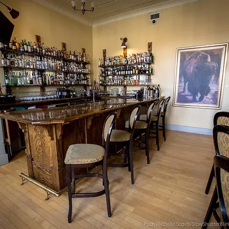 Windsor Hotel & Restaurant-3