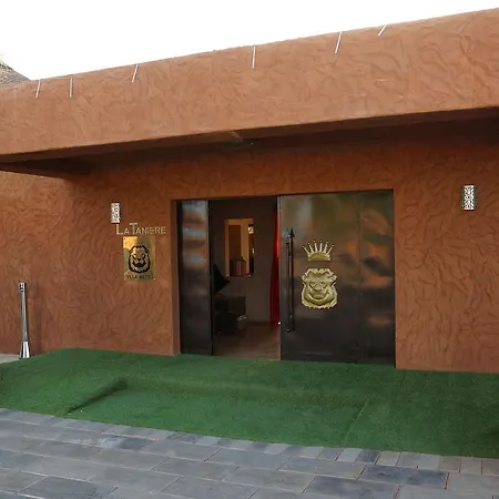 La Taniere Villa Metsu-2