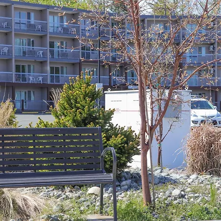 The Waterfront Suites And Marina-3