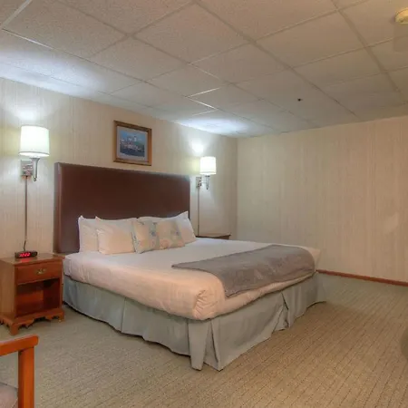 Rhumb Line Resort-3