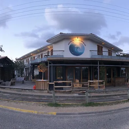Le Pavillon Bleu-3