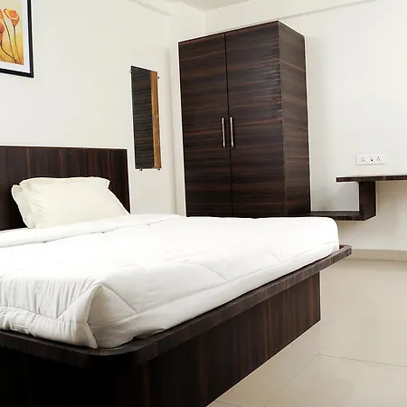 Hotel Suresh Inn-2