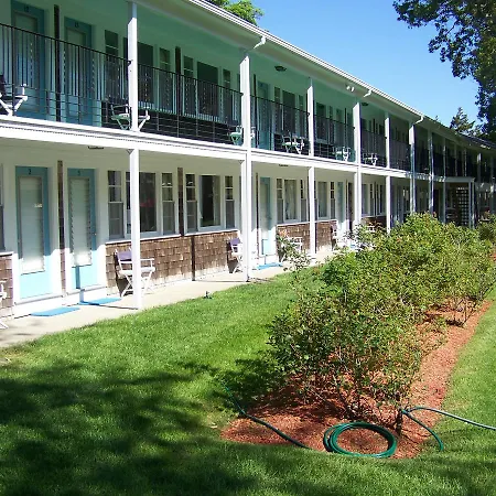 Colonial Village Motel And Cottages-2