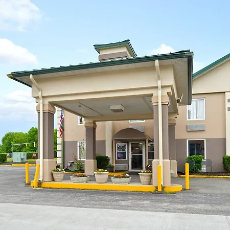 Country Garden & Suites-Benton-2