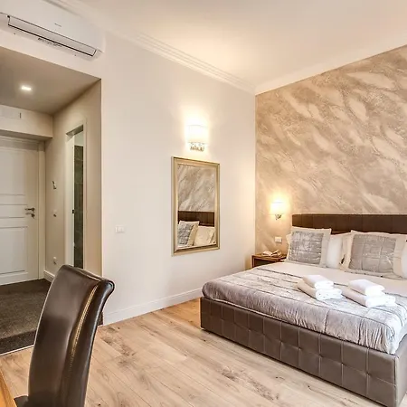 River Luxury Suites-3