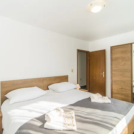 Apartments Dino-3