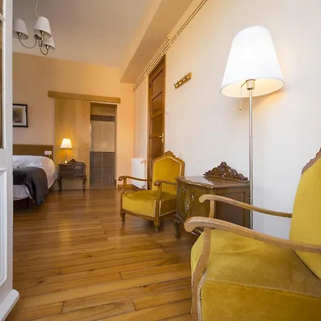 La Posada de La Casona de Sarria-3