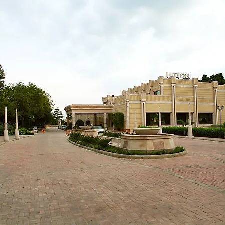 Lutyens' Resort-2