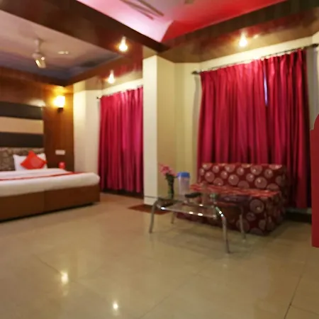 Oyo 8637 Shivam Hotel-2