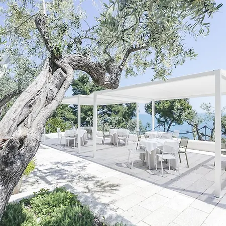Villa Vignola Hotel-3
