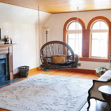 Round Barn Farm B & B Event Center-3