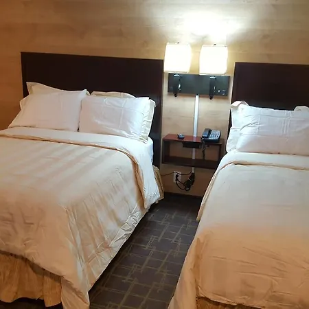 Stucco Lodge-3