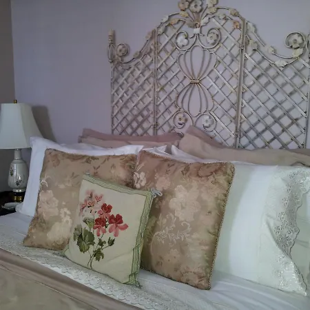 Market Street Inn Bed And Breakfast-2