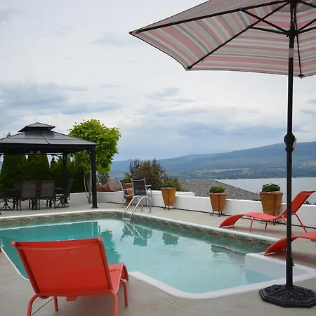 Bella Luna Bed And Breakfast-3