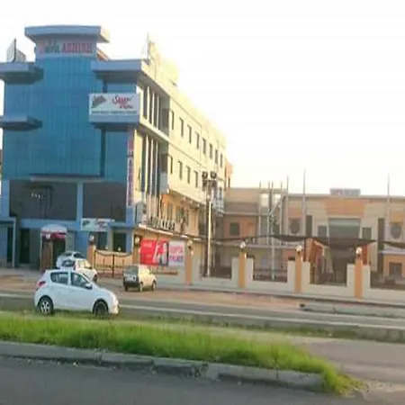 Hotel Ashish Continental-3