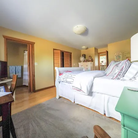 Money Pennies Bed And Breakfast-3