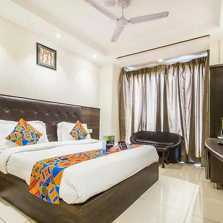 Fabexpress Le Continental - Nr New Delhi Railway Station-2