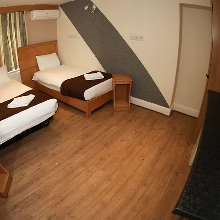 Kensington Suite Hotel-3