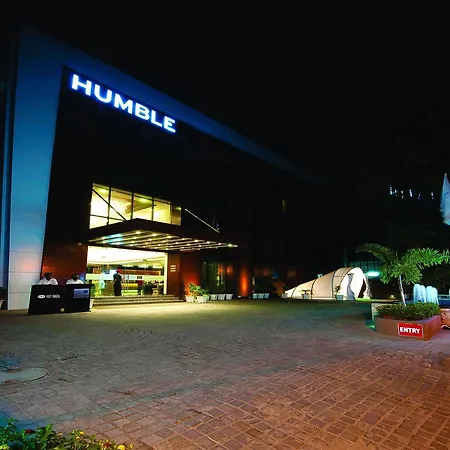 Humble Hotel-2