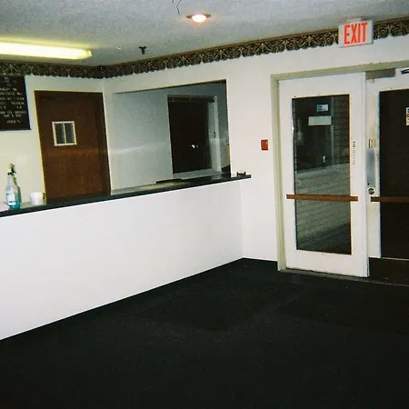Budget Inn Wentzville-3
