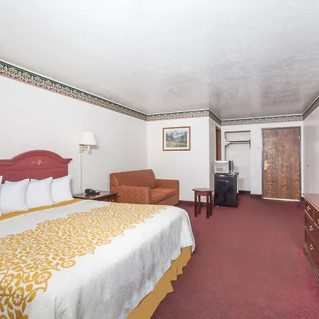 Days Inn By Wyndham Evanston Wy-2