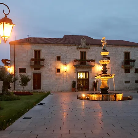 Hotel Pazo de Lestrove by Pousadas de Compostela-3