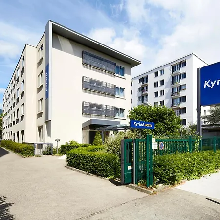 Kyriad Grenoble Centre-2