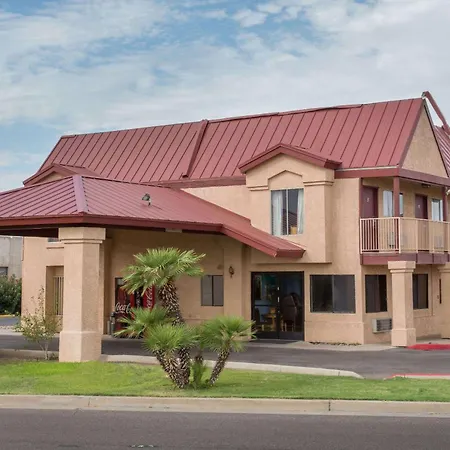 Knights Inn Phoenix At N Black Canyon Hwy-2
