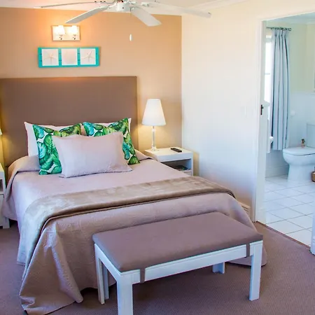 Milkwood Manor On Sea-2