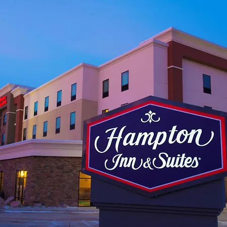 Hampton Inn & Suites Bismarck Northwest-3