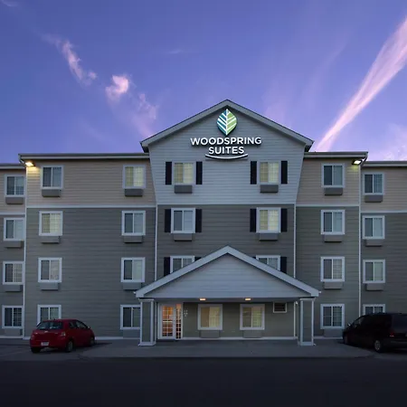 Woodspring Suites Junction City-3
