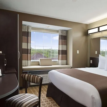 Sonesta Essential Fairmont-2
