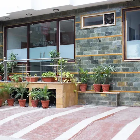 Hotel Holiday Home-2