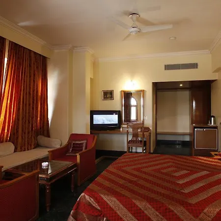 Hotel Raj Vilas Palace-2