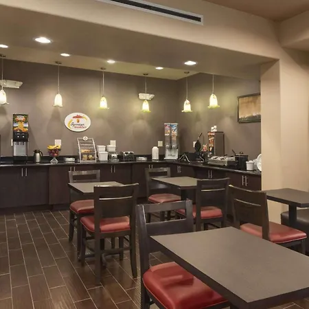 Super 8 By Wyndham Karnes City-2