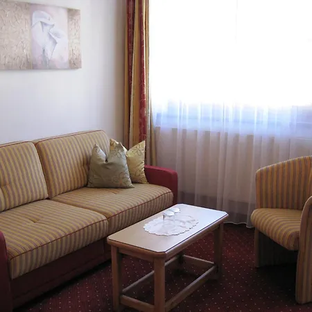 Apart Hotel Garni Strasser-2