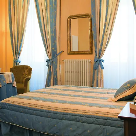 Hotel D'Etigny-2