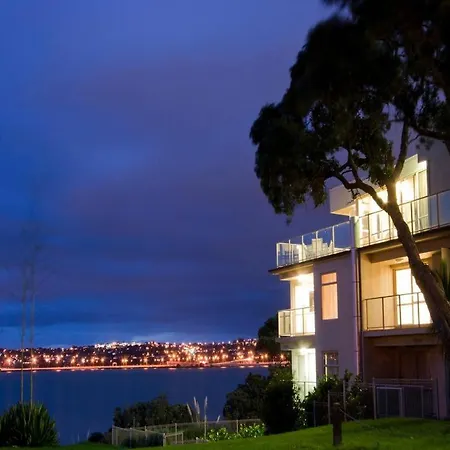 Vr Takapuna-2