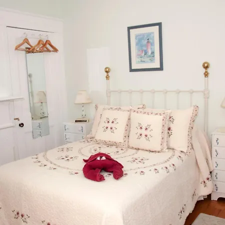 Candlebay Inn-3