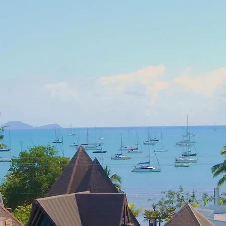 Airlie Beach Apartments-3