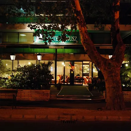 Vénusz Hotel-3