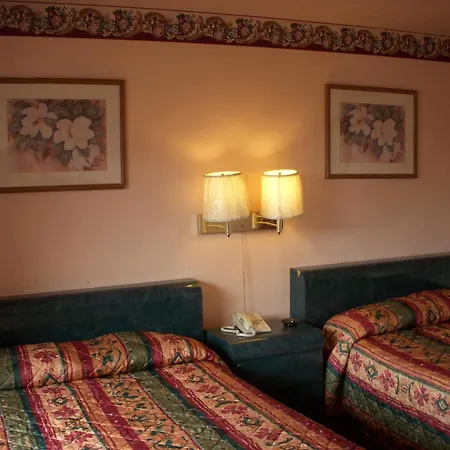 Executive Royal Inn Clewiston-3