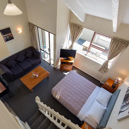 Howick Motor Lodge-3
