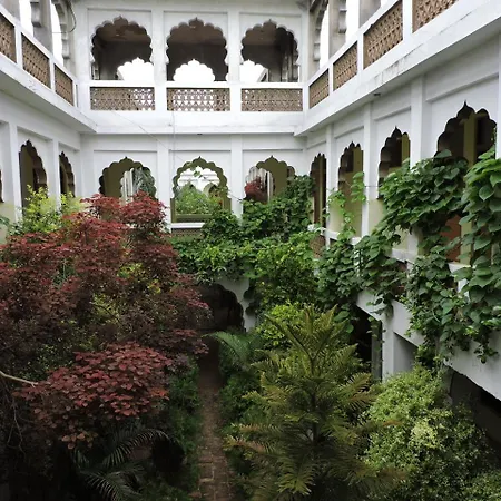 Radhika Palace Hotel-2